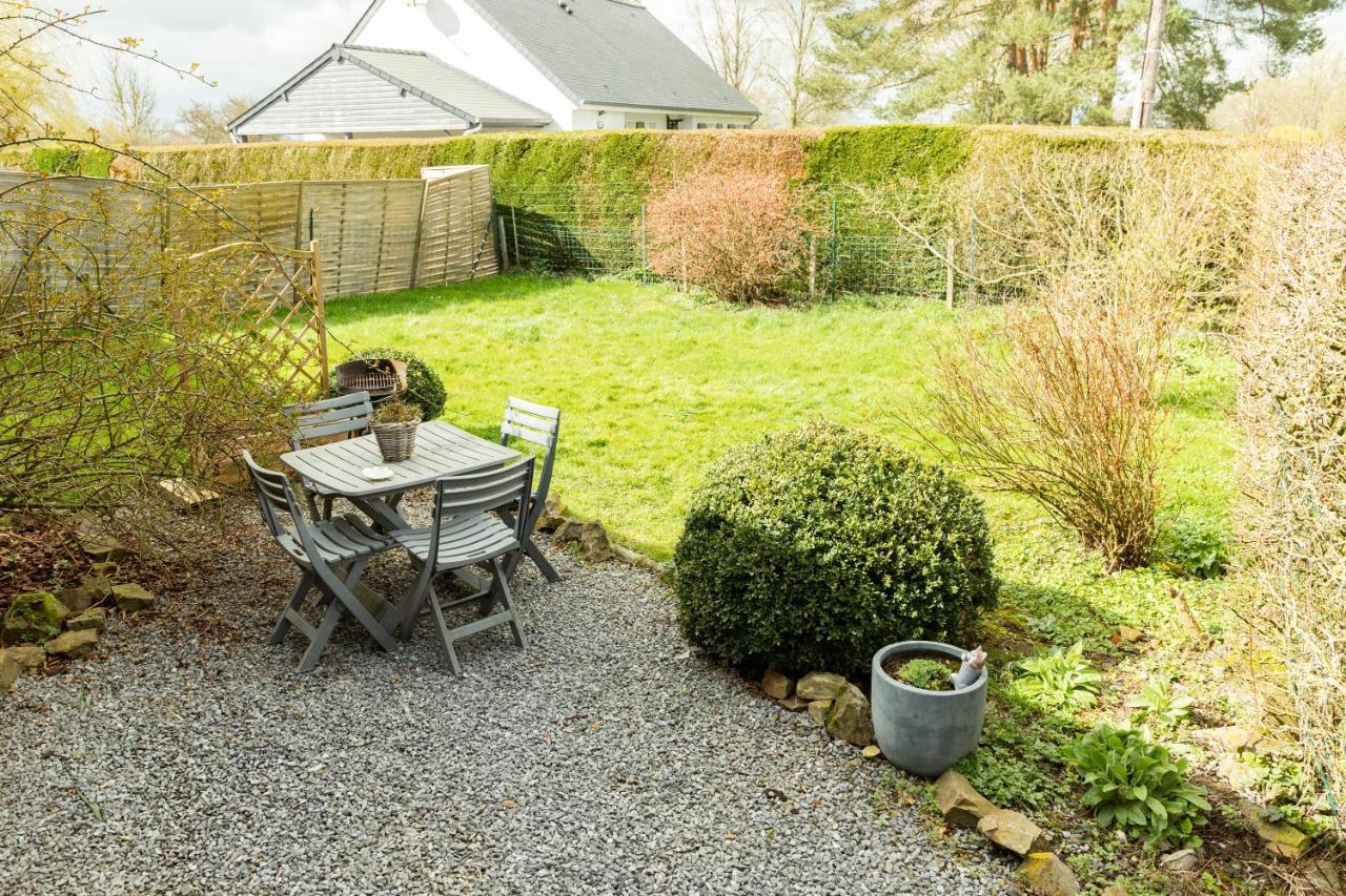 Studio Bienvenue Du Cote De Chez Nous Avec Jardin Privatif Wignehies Exterior foto