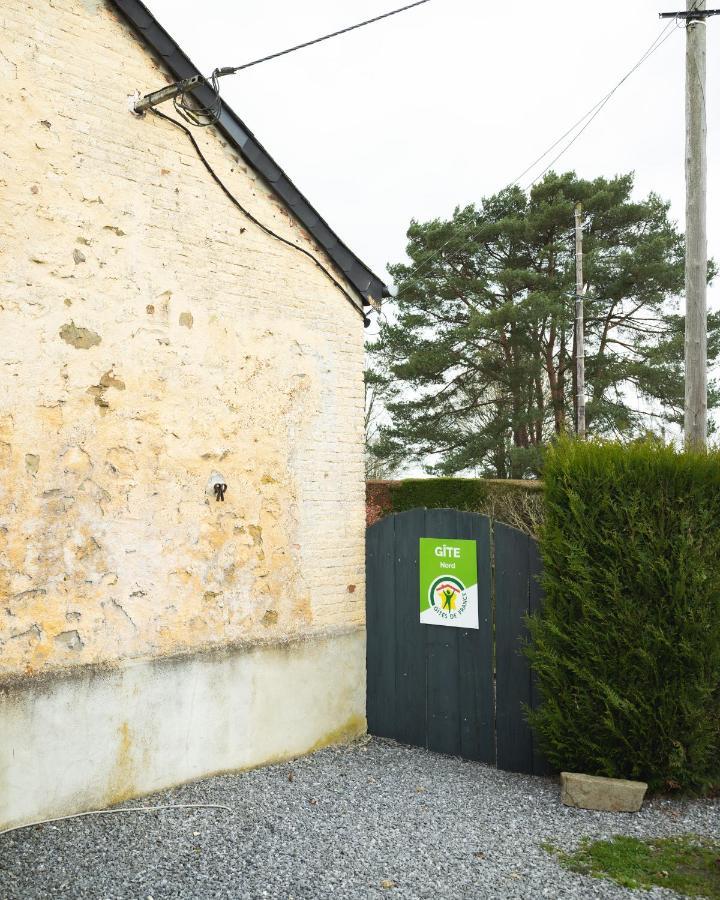 Studio Bienvenue Du Cote De Chez Nous Avec Jardin Privatif Wignehies Exterior foto
